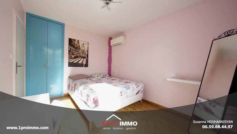 Maison - 220 m² - 9 pièces