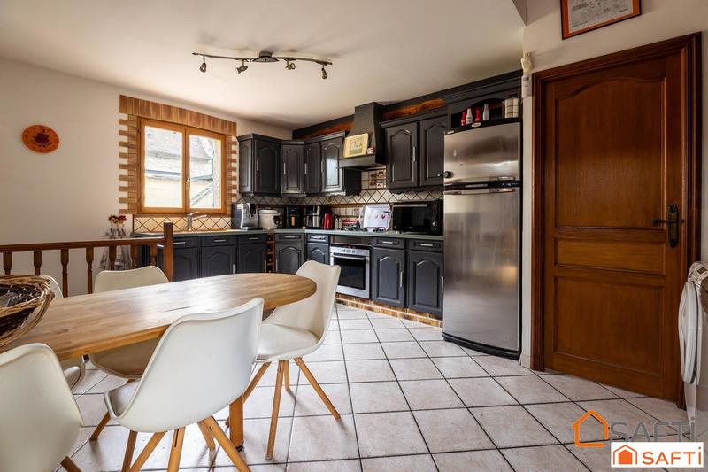 Maison - 104 m² - 6 pièces