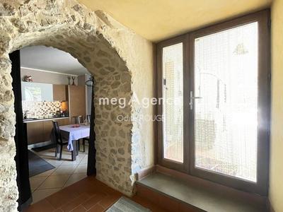 Maison - 213 m² - 6 pièces