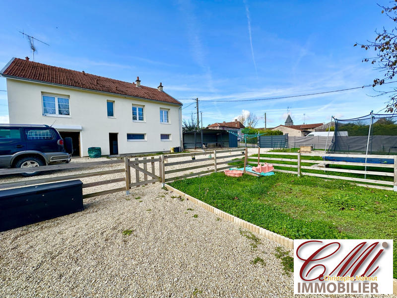 Maison - 81 m² - 5 pièces