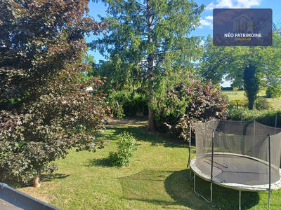 Maison - 205 m² - 9 pièces