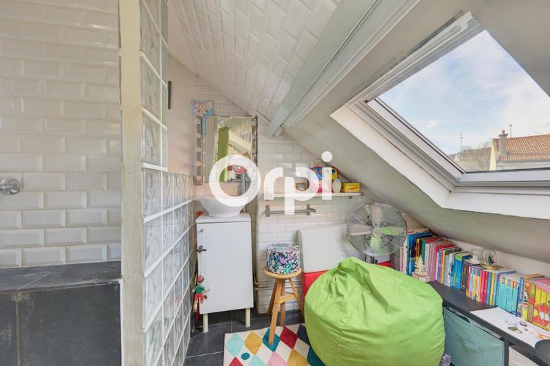 Maison - 92 m² - 4 pièces