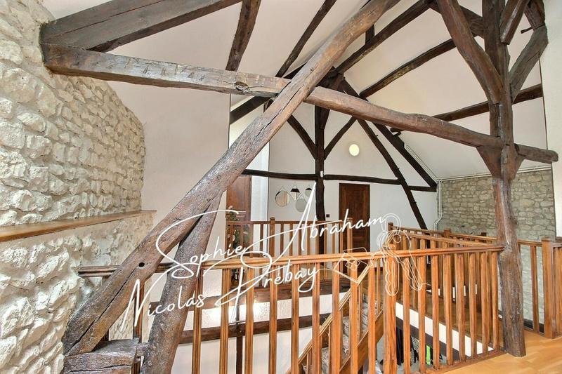 Maison - 185 m² - 5 pièces