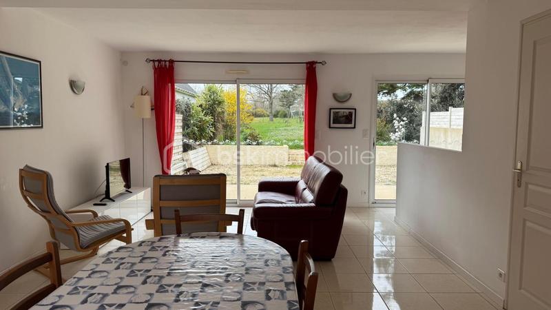 Maison traditionnelle - 76 m² - 4 pièces