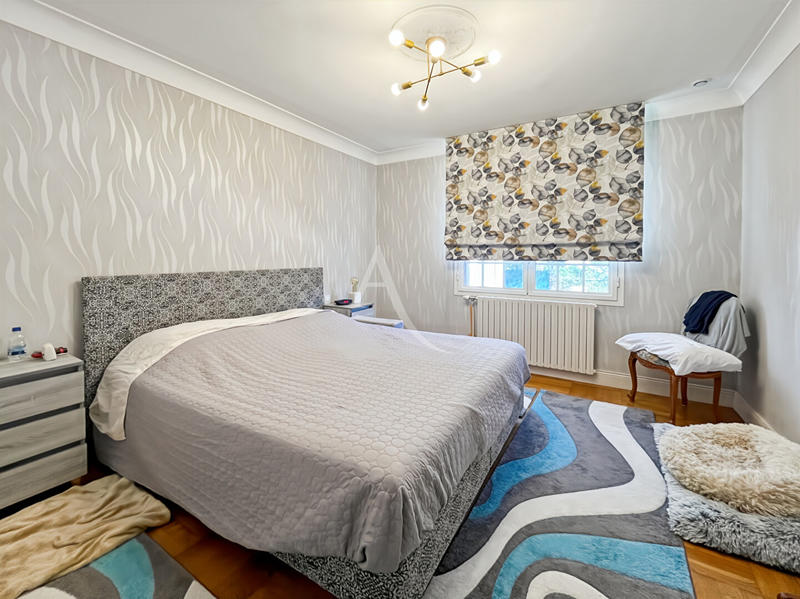 Maison - 164 m² - 6 pièces