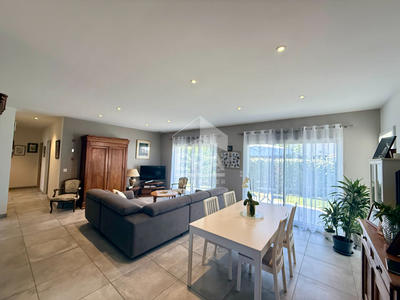 Maison - 131 m² - 6 pièces