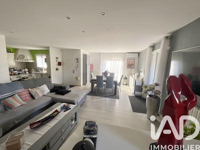 Maison - 102 m² - 4 pièces