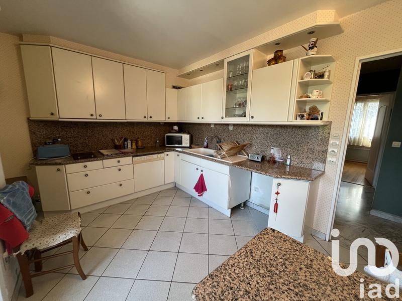 Appartement - 80 m² - 4 pièces