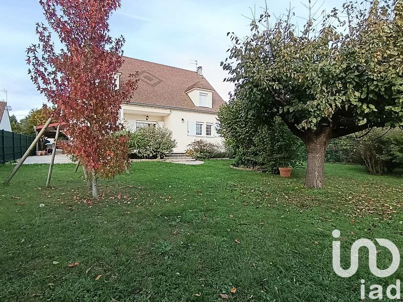 Maison - 298 m² - 8 pièces