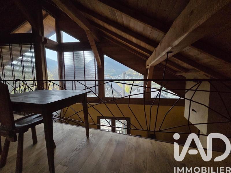 Maison - 162 m² - 5 pièces