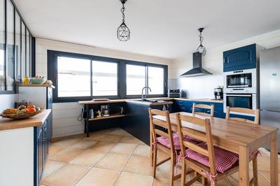 Maison - 301 m² - 11 pièces