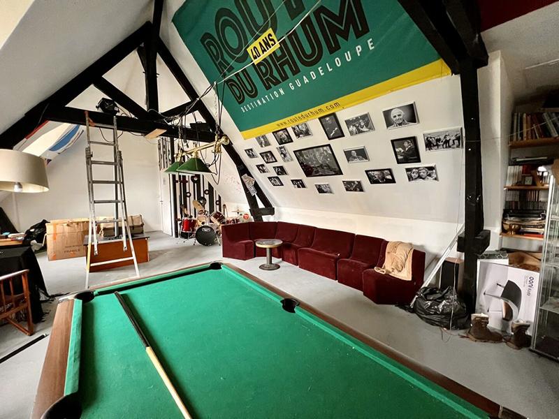 Maison - 200 m² - 4 pièces