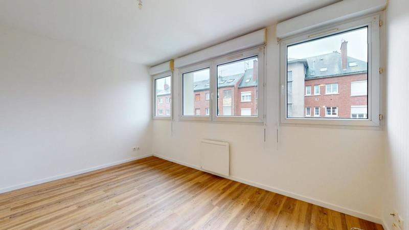 Studio - 20 m² - 2 pièces