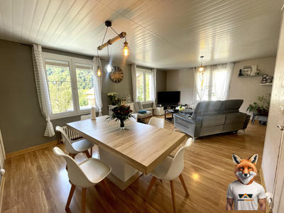 Maison - 77 m² - 5 pièces