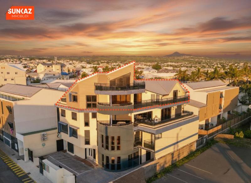 Appartement - 136 m² - 4 pièces