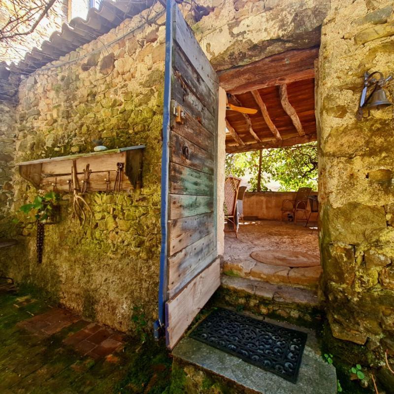 Mas - 523 m² - 15 pièces