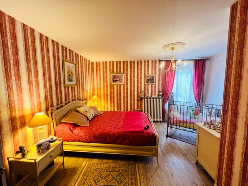 Maison de campagne - 267 m² - 8 pièces