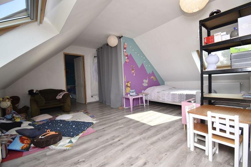 Pavillon - 137 m² - 6 pièces