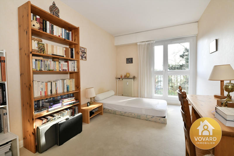 Appartement - 103 m² - 6 pièces