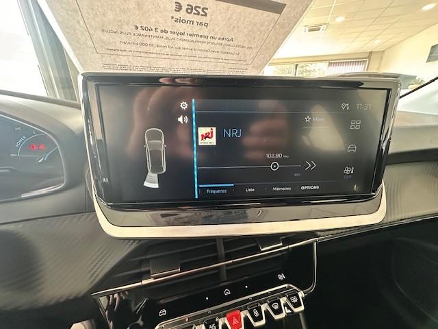 Peugeot 208 1.2i Hybrid - 100 Bv E-Dcs6 Style