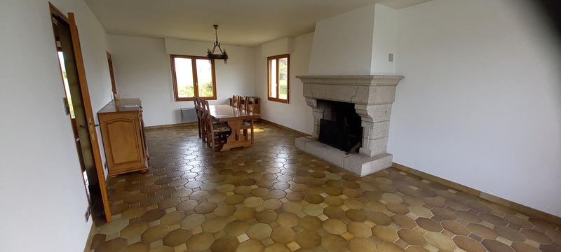 Maison - 180 m² - 8 pièces