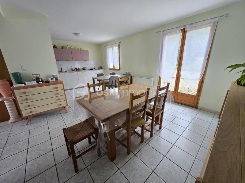 Pavillon - 128 m² - 7 pièces