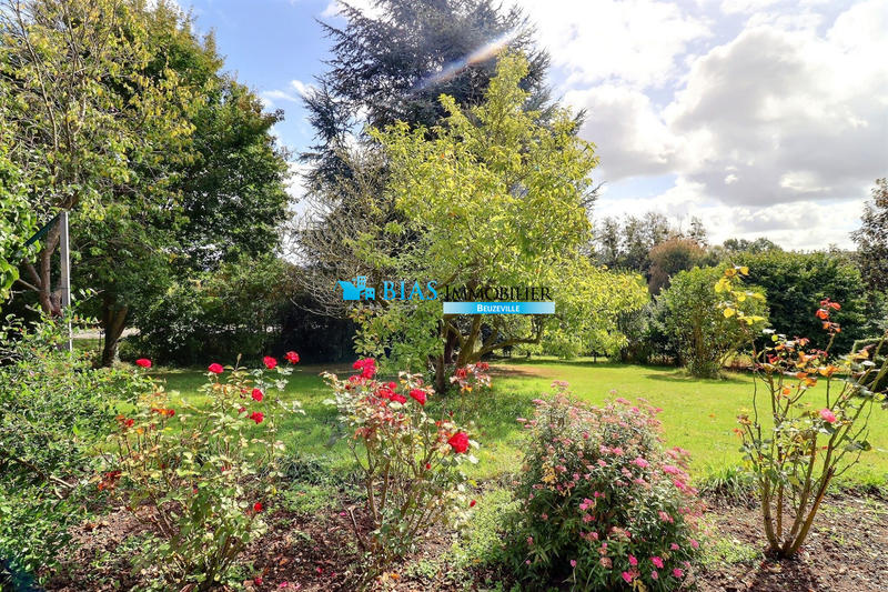 Maison traditionnelle - 141 m² - 5 pièces