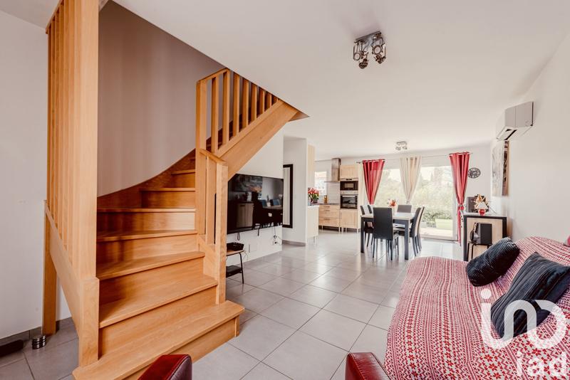 Maison - 100 m² - 5 pièces