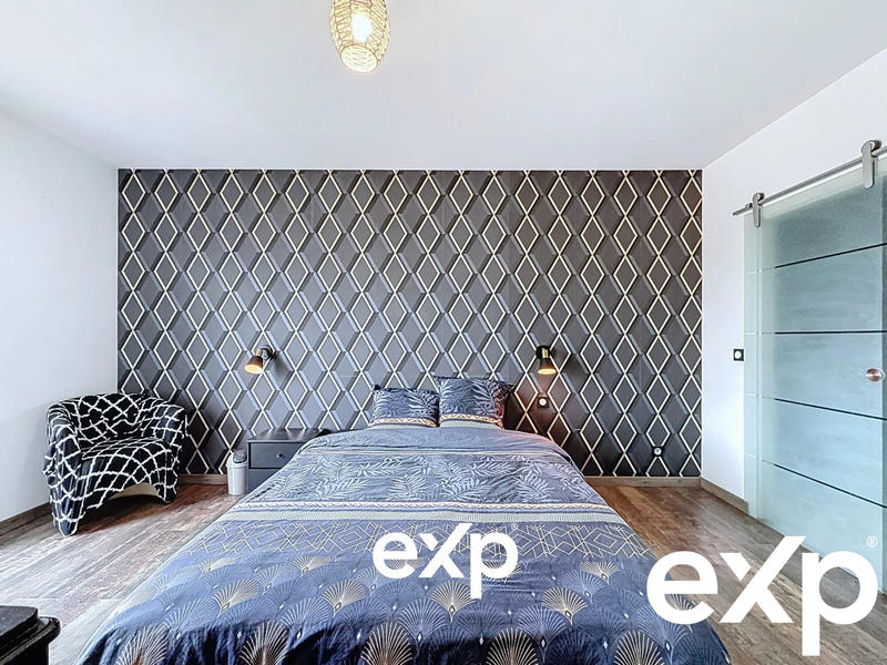 Maison - 151 m² - 6 pièces