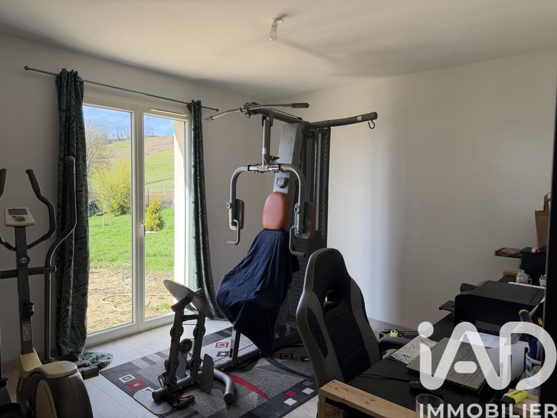 Maison - 135 m² - 5 pièces