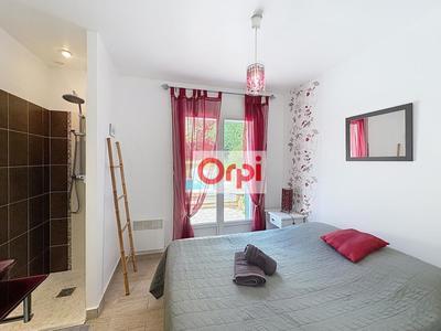 Villa - 232 m² - 11 pièces