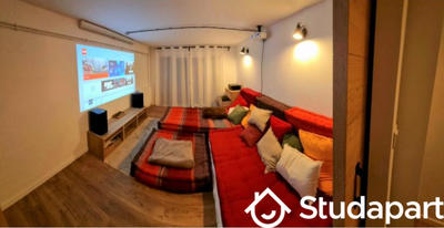 Maison - 273 m² - 17 pièces