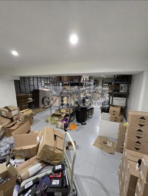 Local commercial - 275 m²