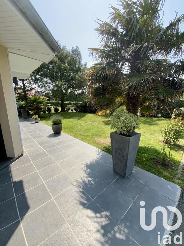 Maison - 162 m² - 6 pièces