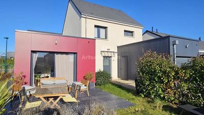 Maison - 95 m² - 6 pièces