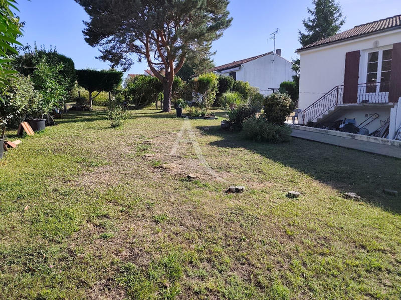 Maison - 166 m² - 7 pièces