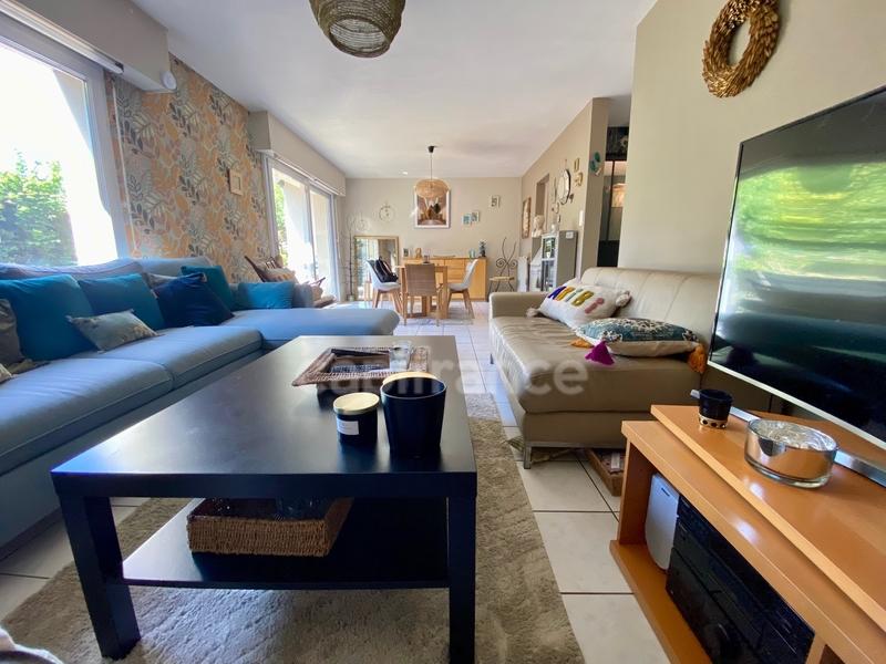 Maison - 115 m² - 6 pièces