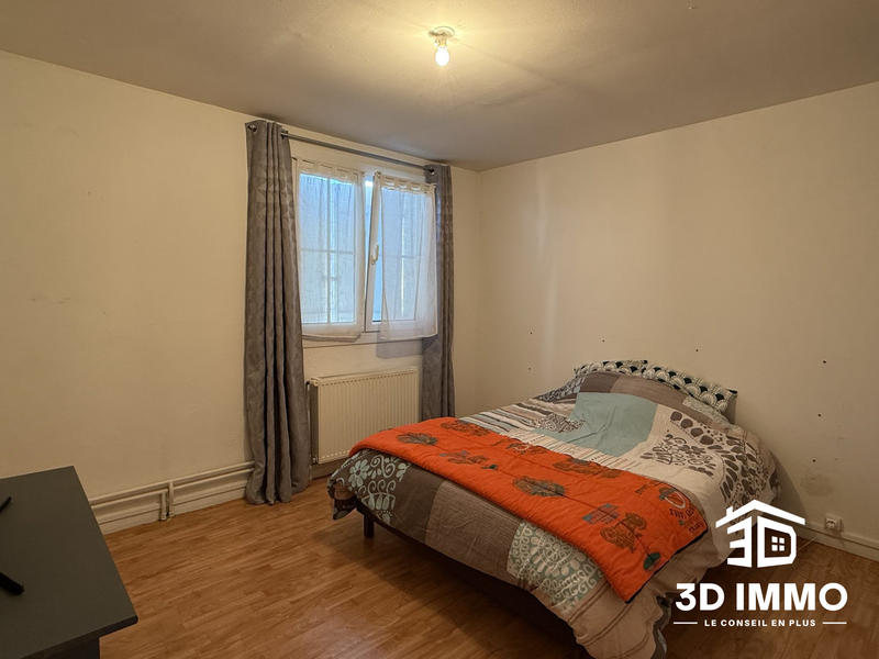 Maison - 90 m² - 4 pièces