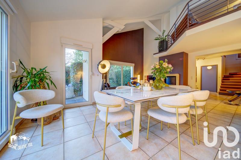 Maison de maîtres - 191 m² - 7 pièces