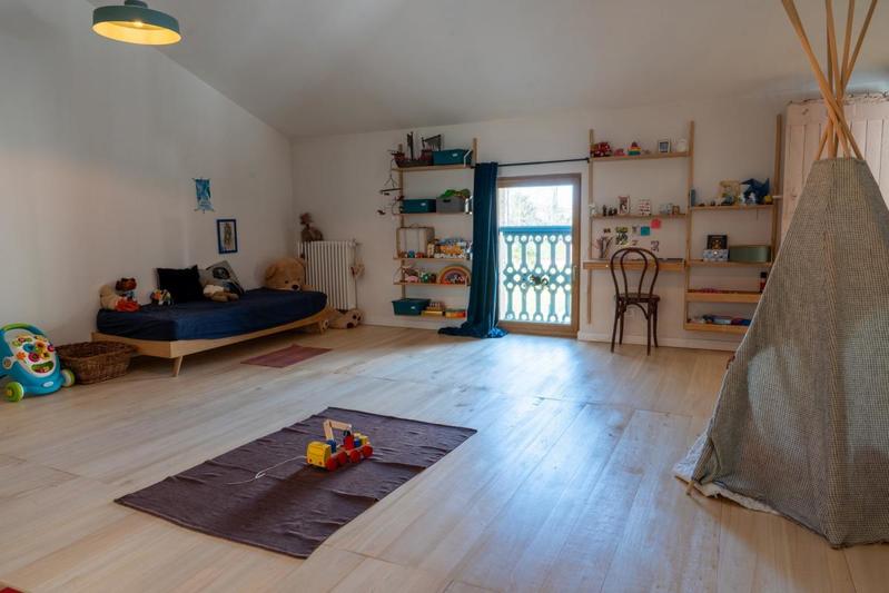 Propriété - 435 m² - 11 pièces