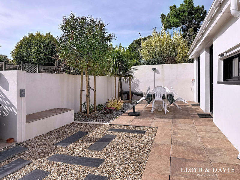 Maison - 187 m² - 6 pièces