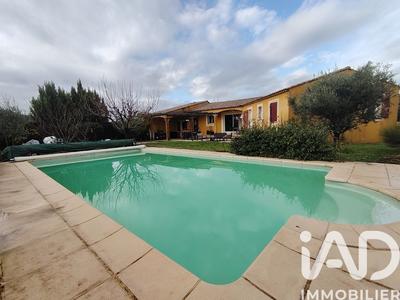 Maison - 105 m² - 5 pièces