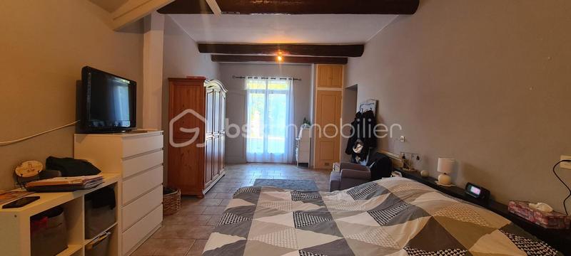 Propriété - 110 m² - 5 pièces