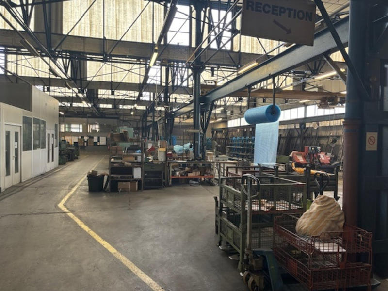 Local d'activité / Entrepôt - 4 600 m²