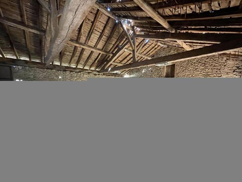 Maison - 140 m² - 2 pièces