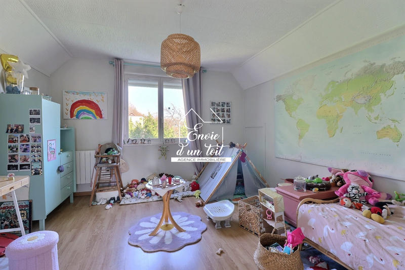 Maison - 108 m² - 4 pièces