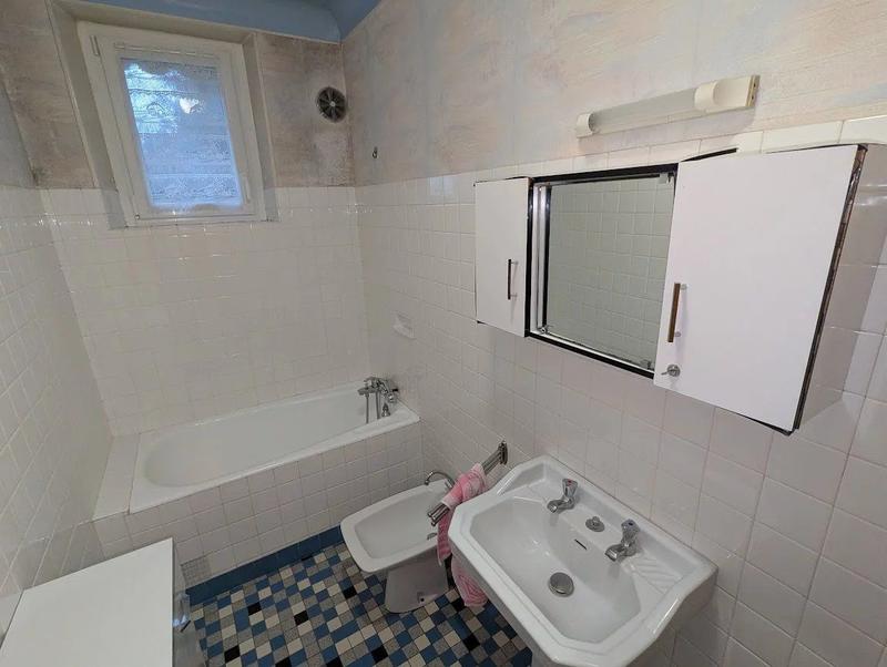 Maison - 95 m² - 6 pièces