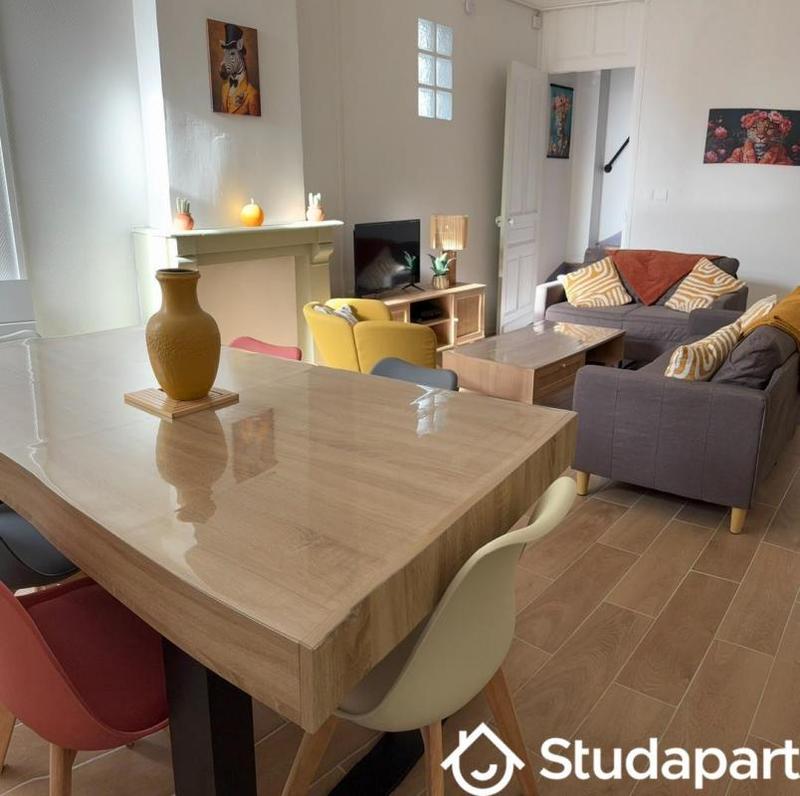 Chambre - 15 m² - 1 pièce