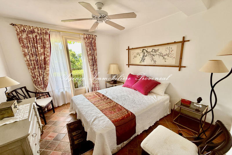 Villa - 184 m² - 7 pièces