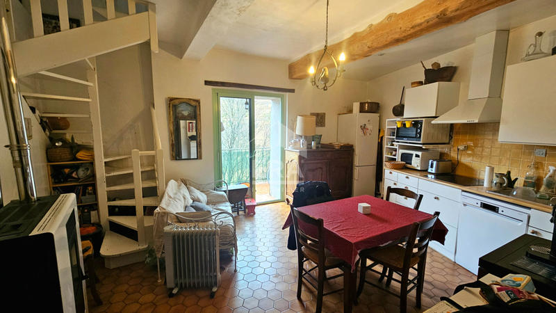 Maison - 80 m² - 4 pièces